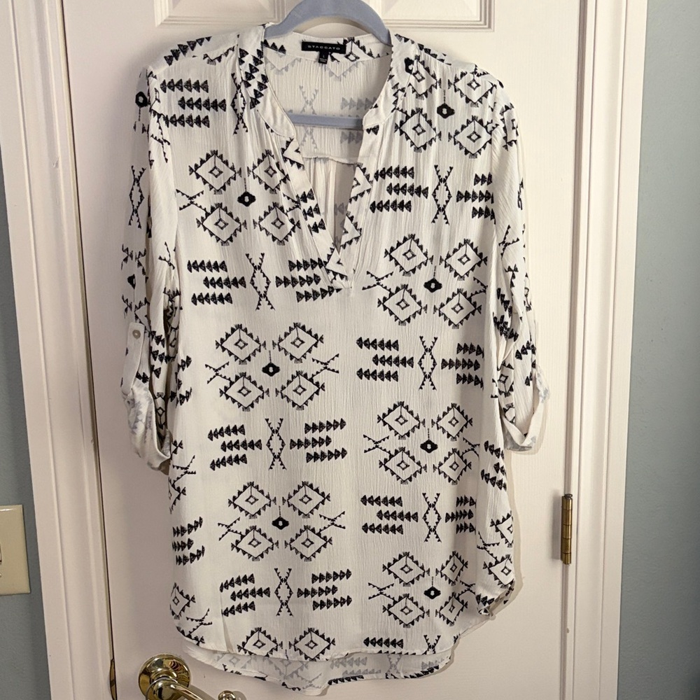 Staccato Black and White Geometric Blouse